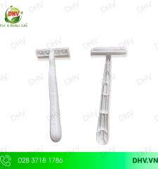 Dao cạo râu Schick trắng